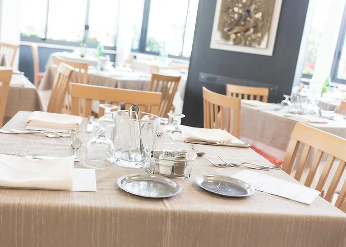 Отель Giamaika Чезенатико